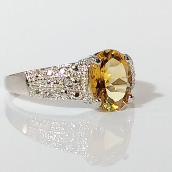 Citrine Ring 1.7 Carats Sterling Silver Size 7 - Picture 1 of 8